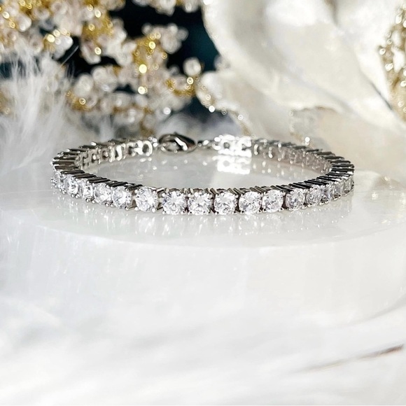 Park Lane Eternity Bracelet-BNIB! Limited Edition Style Drop! Sold Out!! - Picture 4 of 11